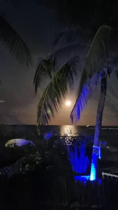 Beach House & Yacht Seaside Sunrise Haven Cancun Mexico