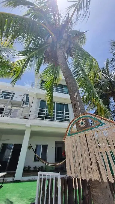 Villa Beach House & Yacht Seaside Sunrise Haven Cancun Mexico