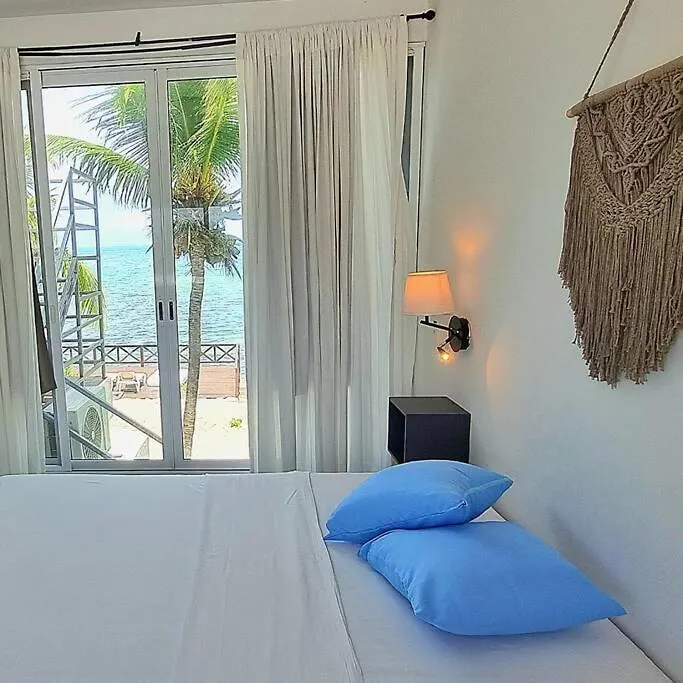 Villa Beach House & Yacht Seaside Sunrise Haven Cancun